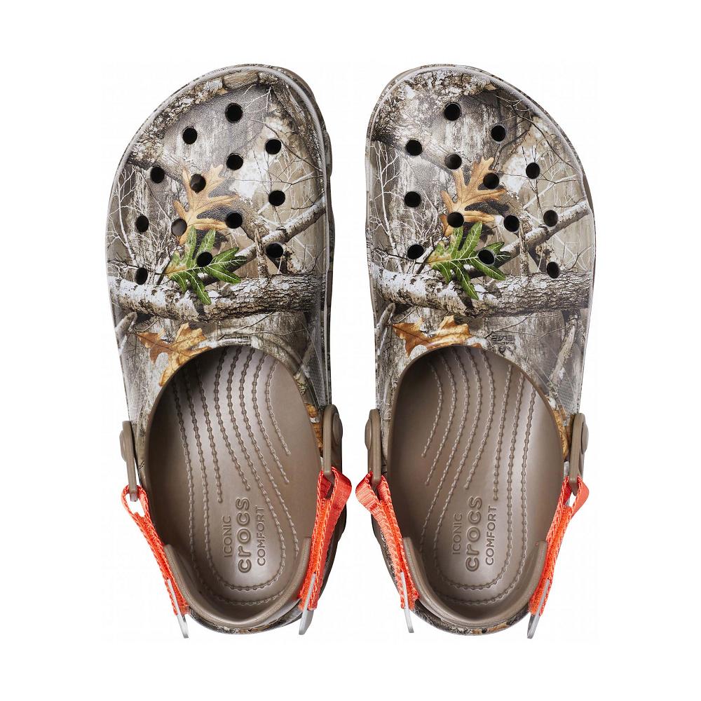 Taupe Women's Crocs Classic All-Terrain Realtree Edge® Clogs | NZ 0104MQZA